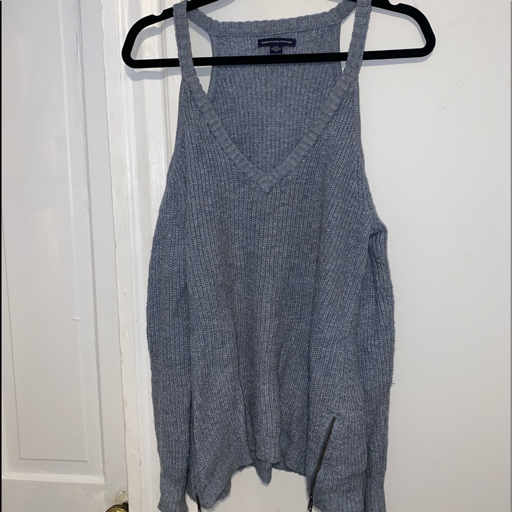 American Eagle cold shoulder sweater
